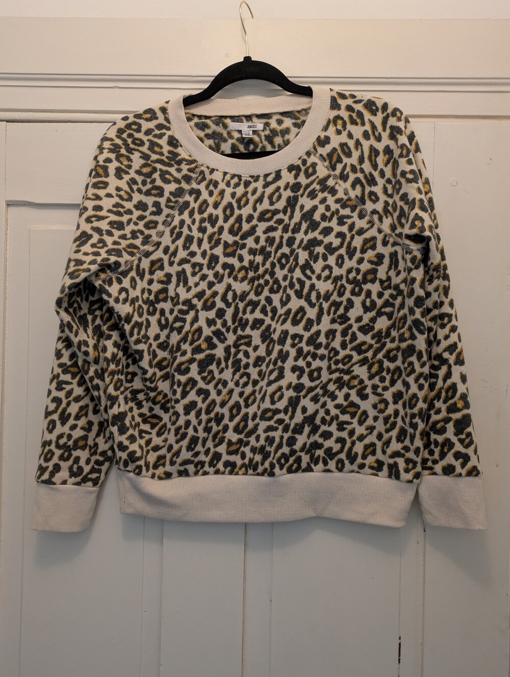 Amuse Society Cheetah Spots Sweatshirt- XS Oversized 22" P2P